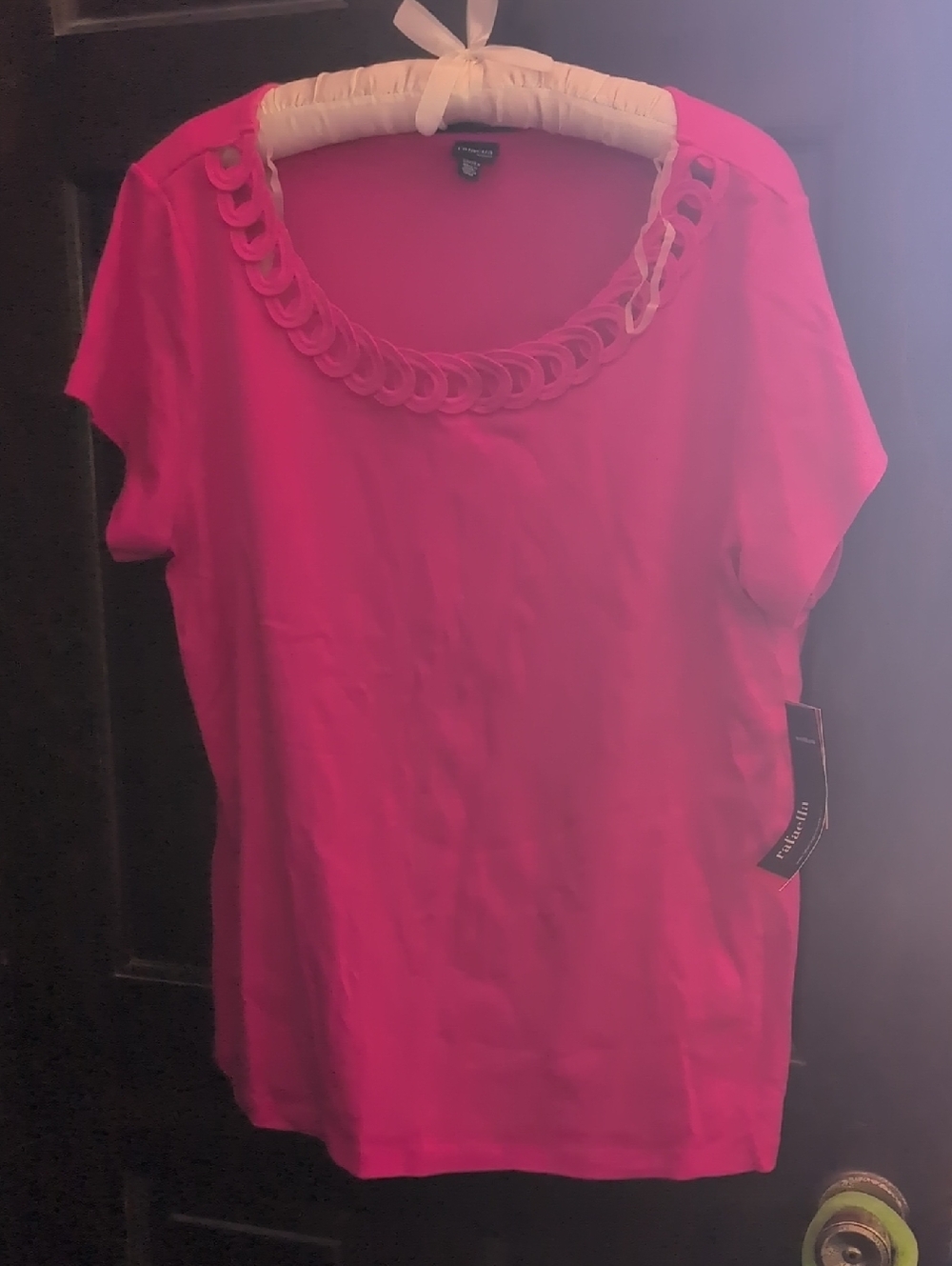 Rafaella Fuchsia Scoop Neck Short Sleeve Top with Chain-Link Trim